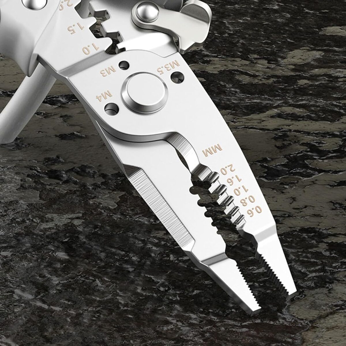 ⁦كماشة 7 *1 لقطع وربط الاسلاك وفك المسامير مقاس 7 بوصة⁩ - الصورة ⁦6⁩