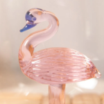 ⁦مج زجاج 400 ملي ثري دي بشكل فلامنجو من الداخل مناسب لشرب العصائر والاتية⁩ - الصورة ⁦3⁩