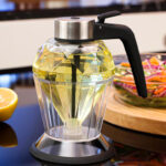 ⁦موزع للعسل 200 ملي علي شكل خلية نحل اكليريك⁩ - الصورة ⁦4⁩