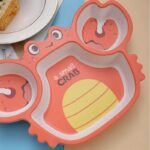 ⁦طقم طعام للاطفال 5 قطع شكل كابوريا⁩ - الصورة ⁦4⁩