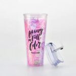 ⁦كوباية دابل مزين بالجليتر مع شاليموه وغطاء 600 مللي⁩ - الصورة ⁦3⁩