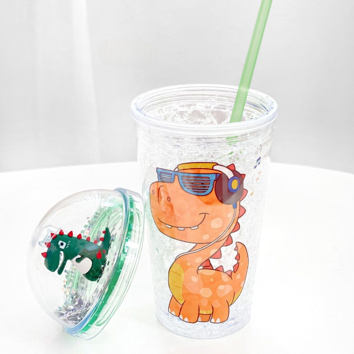 ⁦مج اكليريك 500 مللي بشاليموه مناسب للمشروبات المثلجة مزين باشكال كرتونية⁩ - الصورة ⁦4⁩