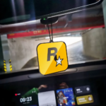 ميدالية تعلق علي مرايا السيارة  بشكل روك ستار - الصورة 4