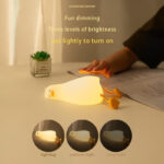 ⁦وناسة ميني شكل بطة بالوان اضاءة مختلفة من السيليكون⁩ - الصورة ⁦4⁩