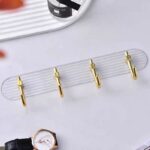 ⁦شماعة حوائط اكليريك ب 4 هوك جولد بلزق دبل فيس قوي لسهولة التعليق⁩ - الصورة ⁦2⁩