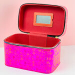 شنط ميكاب لتنظيم أدوات التجميل 3 قطع  تصميم أنيق باللون الفوشيا - الصورة 5