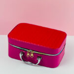 ⁦مجموعة شنط منظمة لادوات التجميل من الجلد 3 قطع⁩ - الصورة ⁦5⁩