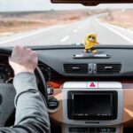 ⁦اكسسوار باندا متزلج لتزيين تابلوه السيارة⁩ - الصورة ⁦2⁩