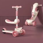 سكوتر اطفال مضئ علي شكل طيارة  مع مقعد قابل للطي