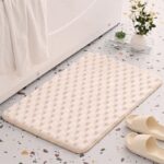 ⁦طقم دواسات حمام 3 قطع من القطيفة باللون البيج- مقاس 60*40 سم⁩ - الصورة ⁦4⁩