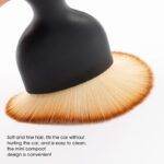 ⁦فرشة بشعيرات ناعمة بغطاء لتنظيف تابلوه السيارة وفتحات التكييف الهواء⁩ - الصورة ⁦7⁩