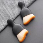 ⁦فرشة بشعيرات ناعمة بغطاء لتنظيف تابلوه السيارة وفتحات التكييف الهواء⁩ - الصورة ⁦10⁩