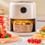 ⁦رول ورق زبده لعدم التصاق الطعام في الصواني  والايرفراير مقاس 10 متر * 30 سم⁩ - الصورة ⁦8⁩