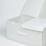 ⁦صندوق تخزين قابل للطي بغطاء مزدوج لتنظيم الملابس والبناطيل بيد لسهولة الحمل⁩ - الصورة ⁦10⁩