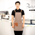 ⁦مريلة مطبخ وتربروف ب 3 جيب للحفاظ علي الملابس من المياه والزيوت⁩ - الصورة ⁦2⁩