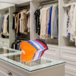 ⁦منظم وحامل كابات عملي  يسع حتى 7 كابات - اكليريك⁩ - الصورة ⁦8⁩