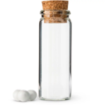 برطمان زجاج 100 ملي لحفظ وتخزين التوابل والزعفران والمستكة بغطاء شكل خشبي ومعلقة لسهولة الأستخدام