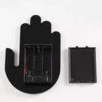 ⁦كف ليد مضيئ ب 3 اوضاع مختلفة مع ريموت للتحكم عن بعد للزجاج الخلفي  للسيارة⁩ - الصورة ⁦5⁩