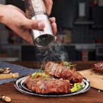 ⁦مطحنة فلفل اسود وتوابل يدوية 2 في 1مزودجة الرأس⁩ - الصورة ⁦11⁩