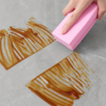 ⁦اسفنجة تنظيف وازالة البقع والغبار للمواعين والاسطح⁩ - الصورة ⁦4⁩