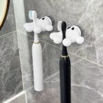 ⁦حامل سيليكون لفرش الأسنان مزود بهوك شفط للتعليق علي الحائط⁩ - الصورة ⁦8⁩