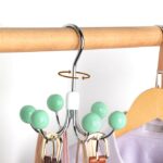 شماعة دوارة 360 درجة ب 6 هوك خشب  لتعليق الملابس والشنط  لتوفير مساحة داخل الدواليب