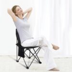 ⁦كرسي رحلات وتخييم قابل للطي مع مسند ضهر و جيب جانبي لحمل الموبايل⁩ - الصورة ⁦2⁩