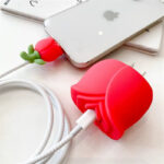 كفر حماية لشاحن وكابل وسلك الآيفون اشكال كرتونية مجسمة _ 4 قطع