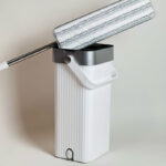 ⁦جردل موب لتنظيف وتجفيف الأرضيات مع مساحة دوارة 360 درجة بتصميم داخلي مزدوج⁩ - الصورة ⁦4⁩