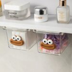 ⁦درج تخزين معلق يثبت تحت الرفوف لحمل المنديل والاكسسوارات⁩ - الصورة ⁦2⁩