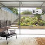 ⁦روبوت لتنظيف الزجاج والأسطح العالية مع ريموت كنترول للتحكم عن بعد⁩ - الصورة ⁦2⁩