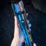 ⁦كشاف طوارئ ب 3 اوضاع اضاءة مختلفة مع شاشة ليد رقمية  _ بيو اس بي للشحن⁩ - الصورة ⁦4⁩