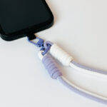 ⁦ميدالية موبايل للتعليق داخل الجراب لحمايته من السقوط أو الفقد⁩ - الصورة ⁦5⁩