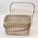 ⁦باسكت غسيل لحمل وتنظيم الملابس بيد جلد لسهولة الحمل⁩ - الصورة ⁦5⁩