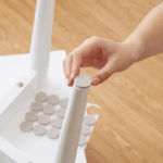 مانع انزلاق الكراسي و خدش الارضيات مصنوع من الالياف 16 قطعة - الصورة 6