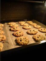 ⁦ورق زبدة حراري مضاد للاتصاق للمخبوزات والايرفراير مقاس 30 * 40 سم⁩ - الصورة ⁦2⁩