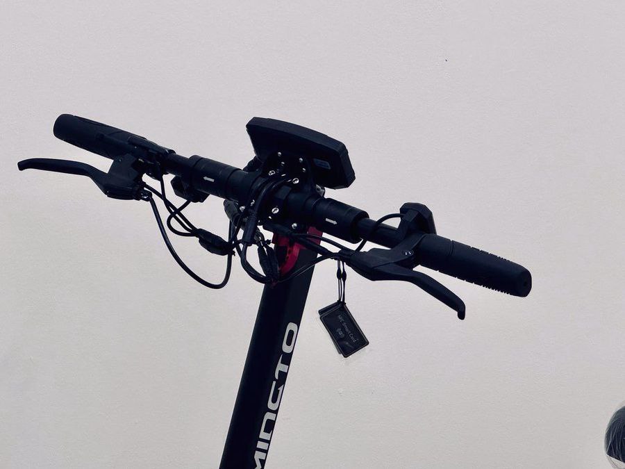 سكوتر-كهربائي-مزدوج-المحرك-48-فولت-500-وات_All_11943_8.jpeg سكوتر كهربائي مزدوج المحرك 48 فولت 500 وات - الصورة 3