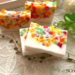 صابونة كاساتا بزيوت الفواكه وجوزالهند و زبدة المانجو - 120جرام