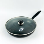 طاسة تيفلون بغطاء زجاجي بمقبض لسهولة الحمل - مقاس 30 سم