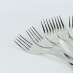 ⁦طقم شوك استانليس ستيل للعشاء 12 قطعة باللون الفضي⁩ - الصورة ⁦3⁩