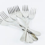 طقم شوك استانليس ستيل للعشاء 12 قطعة باللون الفضي
