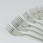 ⁦طقم شوك استانليس ستيل للعشاء باللون الفضي 12  قطعة⁩ - الصورة ⁦2⁩