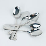 ⁦طقم معالق استانليس ستيل 12 قطعة باللون الفضي⁩ - الصورة ⁦5⁩