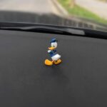 ⁦إكسسوار بتصميم بطوط لتزين تابلوه السيارة⁩ - الصورة ⁦3⁩