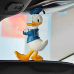 ⁦إكسسوار بتصميم بطوط لتزين تابلوه السيارة⁩ - الصورة ⁦2⁩