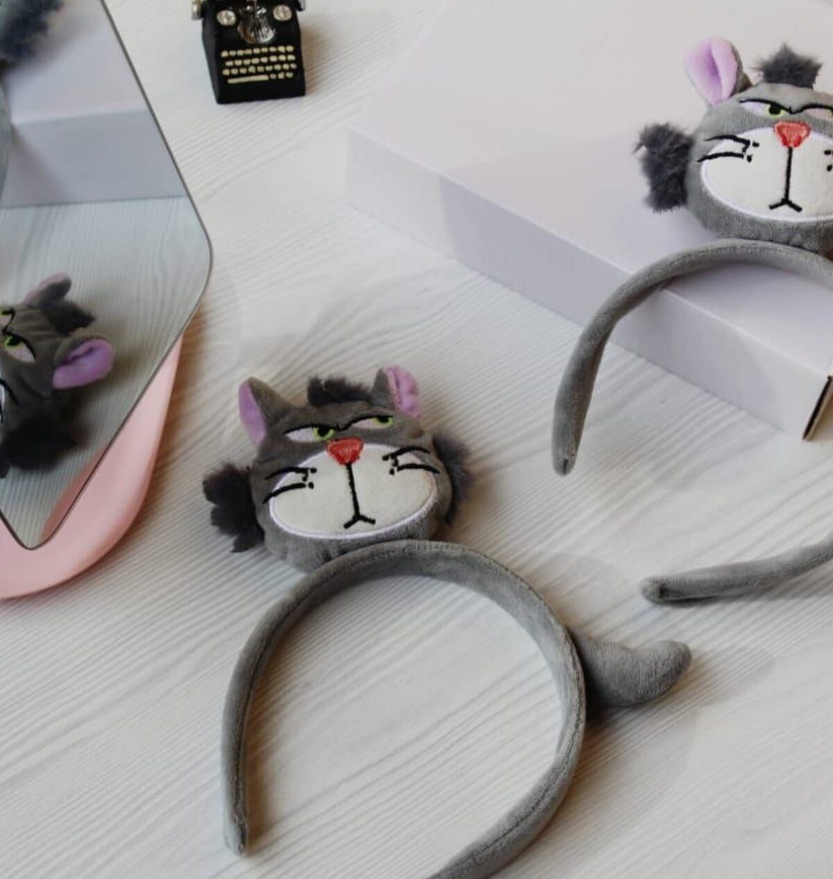 ⁦توكة طوق بتصميم قطة مجسمة للأطفال⁩ - الصورة ⁦2⁩