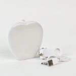 ⁦رينج لايت بتصميم تفاحة ب 3 اضاءات مع مشبك للتعليق بيو اس بي للشحن⁩ - الصورة ⁦2⁩