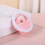 ⁦رينج لايت ميني ب 3 مستويات اضاءة مع مشبك للتعليق بيو اس بي للشحن⁩ - الصورة ⁦5⁩