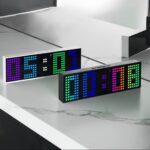 ساعة ديجيتال بمنبه وشاشة ليد لعرض الوقت والتاريخ ودرجة الحرارة