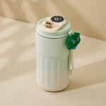 مج حراري استانليس ستيل 460 ملي بشاشة تاتش لعرض درجة الحرارة وغطاء محكم الغلق للخروج والرحلات